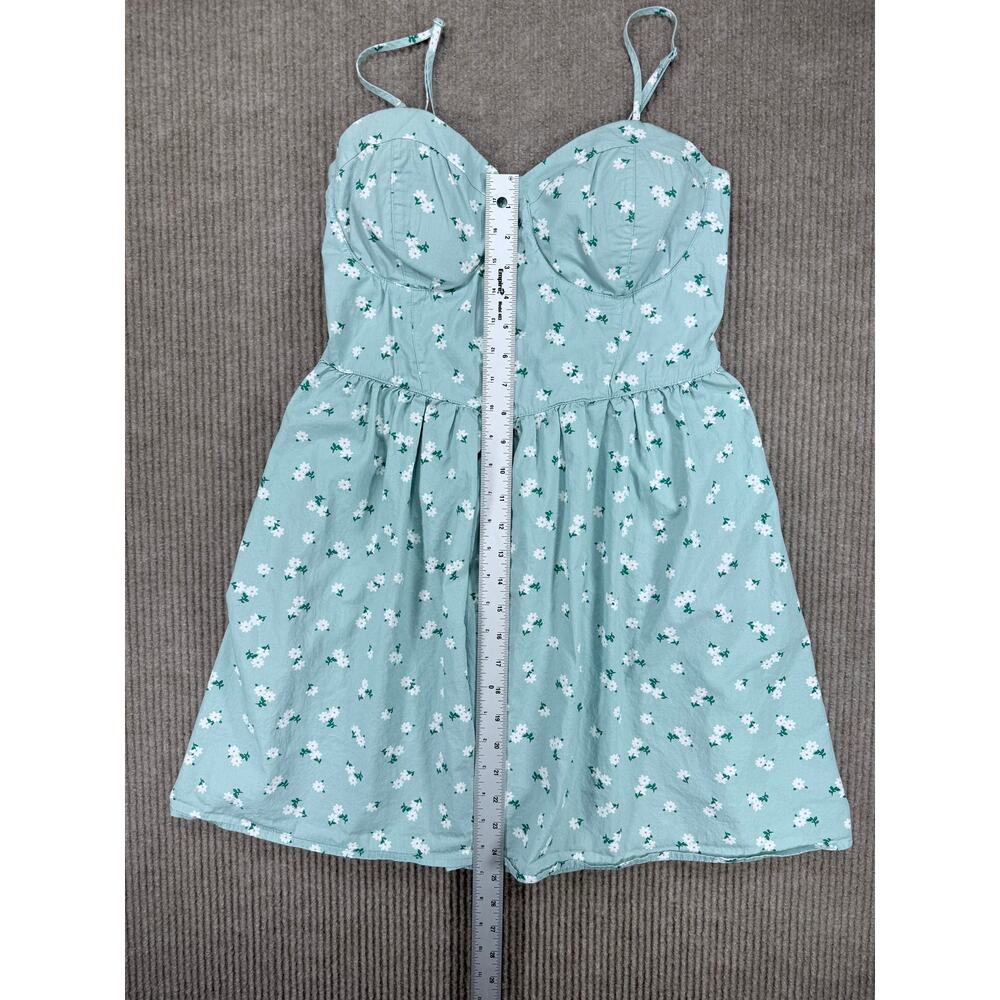 🎉Host Pick🎉 No Boundaries Sage Green Ditsy Floral Smocked Dress L 11-13 - Picture 8 of 8